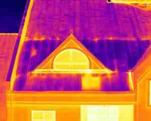 Thermal anomaly indicating missing or failed insulation.